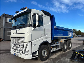 Truk jungkit VOLVO FH 540
