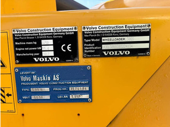 Wheel loader Volvo L 30 GS: gambar 5