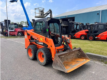Skid steer BOBCAT S450