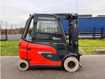 Forklift listrik LINDE E