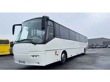 Bus pariwisata BOVA