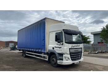 Truk dengan terpal samping DAF CF 260