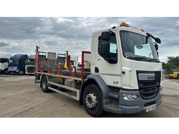 Truk flatbed DAF LF 260