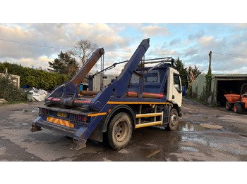 Truk skip loader DAF LF 55.250: gambar 4
