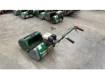 Mesin pemotong rumput