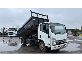 Truk jungkit ISUZU