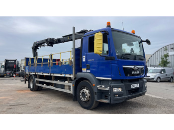 Truk flatbed MAN TGM 18.250