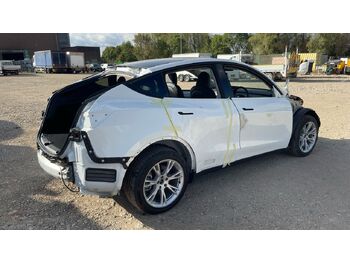 Hatchback Tesla Model Y LONG RANGE AWD: gambar 4 Hatchback Tesla Model Y LONG RANGE AWD: gambar 4