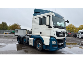 Tractor head MAN TGX 26.440