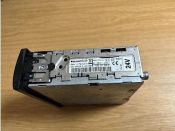 Kabin dan interior untuk Truk MAN CC24V BLAUPUNKT Radio 81.28101-6166: gambar 3 Kabin dan interior untuk Truk MAN CC24V BLAUPUNKT Radio 81.28101-6166: gambar 3