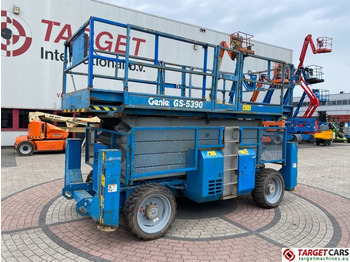 Scissor lifts GENIE