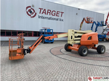Boom artikulasi JLG