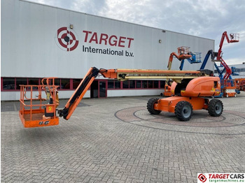 Boom teleskopik JLG
