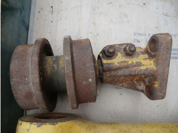 Rol trek CATERPILLAR