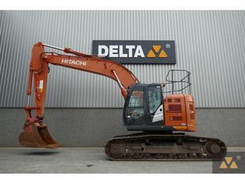 Ekskavator perayap HITACHI ZX225USLC-6