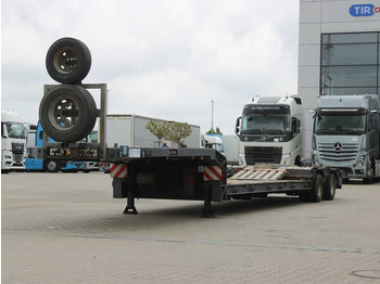Semi-trailer low bed GOLDHOFER STZ