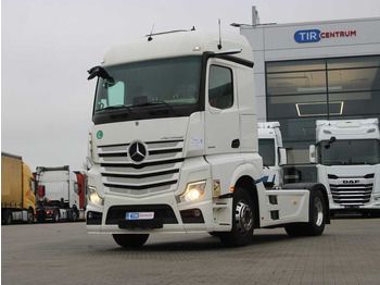 Tractor head MERCEDES-BENZ Actros 1845