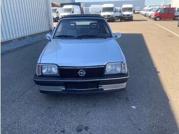 Leasing Opel Ascona 1.6 S Automaat Cabriolet Marge geen btw Opel Ascona 1.6 S Automaat Cabriolet Marge geen btw: gambar 3