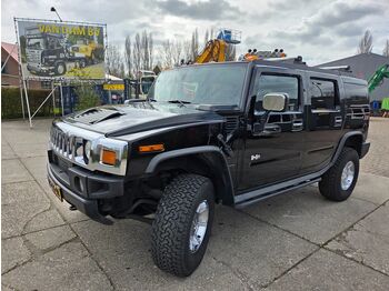 Mobil SUV
