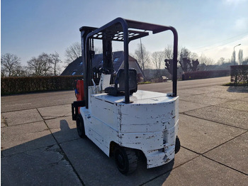 Forklift listrik Yale 4.5 ton elektrisch triplomast: gambar 3 Forklift listrik Yale 4.5 ton elektrisch triplomast: gambar 3