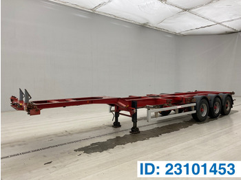 Semi-trailer pengangkut mobil RENDERS