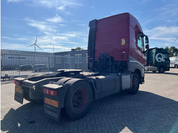 Tractor head Volvo FH13.420 Globetrotter - ADR: gambar 4