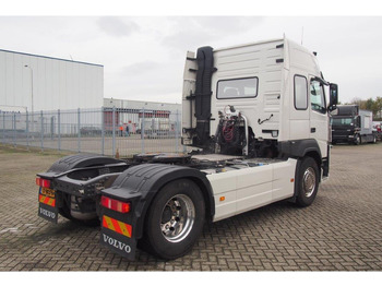 Tractor head Volvo FM 410 Globetrotter: gambar 4 Tractor head Volvo FM 410 Globetrotter: gambar 4