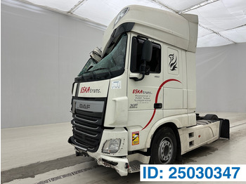 Tractor head DAF XF 460