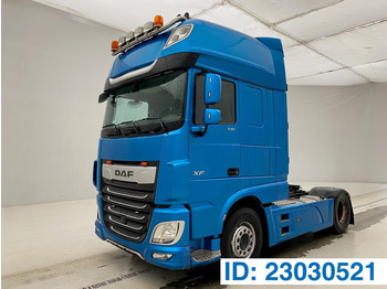 Tractor head DAF XF 530