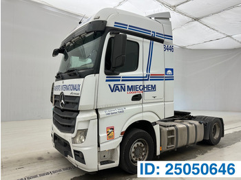 Tractor head MERCEDES-BENZ Actros 1842