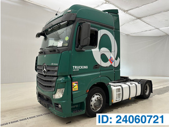 Tractor head MERCEDES-BENZ Actros 1945