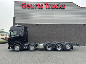 Truk sasis SCANIA R