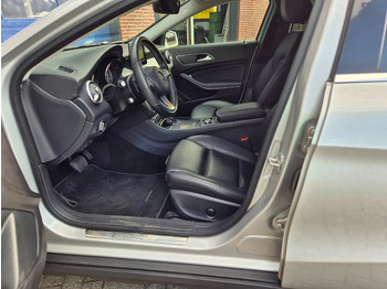 Mobil Mercedes-Benz GLA 200 automaat AMG Prestige: gambar 5 Mobil Mercedes-Benz GLA 200 automaat AMG Prestige: gambar 5