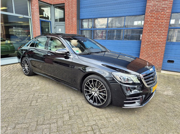 Mobil sedan MERCEDES-BENZ