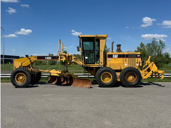 Grader CATERPILLAR 140H