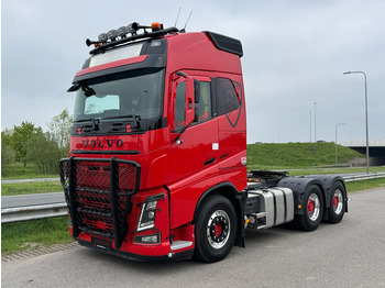 Tractor head VOLVO FH16 650