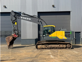 Ekskavator perayap VOLVO EC220EL
