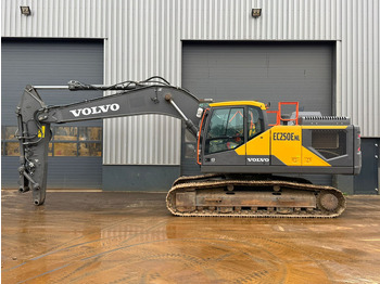 Ekskavator perayap VOLVO EC250ENL