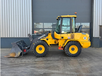 Wheel loader VOLVO L30G