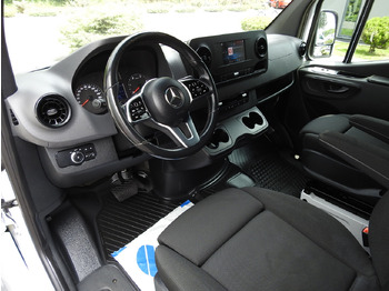Van panel MERCEDES SPRINTER BOX DELIVERY VAN 5 SEATS CRUISE CONTROL NAVIGATION AIR CONDITIONING AUTOMATIC TRANSMISSION   160HP: gambar 2