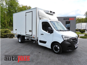 Van berpendingin RENAULT Master