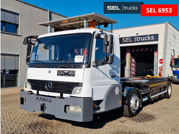 Pengangkut kontainer/ Container truck MERCEDES-BENZ