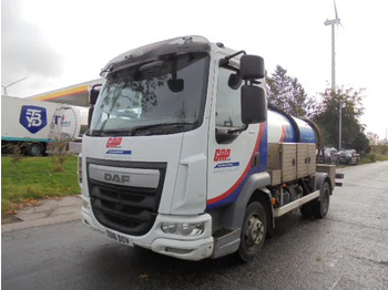 Truk vakum DAF LF 180