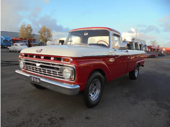 Truk pikap FORD