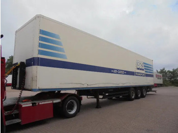 Semi-trailer kotak tertutup KÖGEL