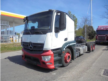 Truk pengangkut mobil MERCEDES-BENZ Actros