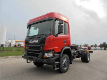 Truk jungkit SCANIA P 450