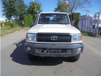 Truk pikap Toyota Land Cruiser HJ79L 4X4 CREWCAB PICKUP EXPORT OUTSIDE EU ONLY: gambar 2