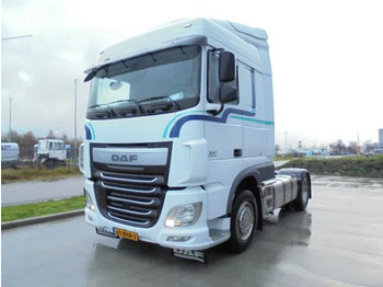 Tractor head DAF XF 440