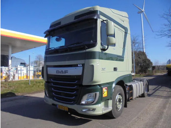 Tractor head DAF XF 440